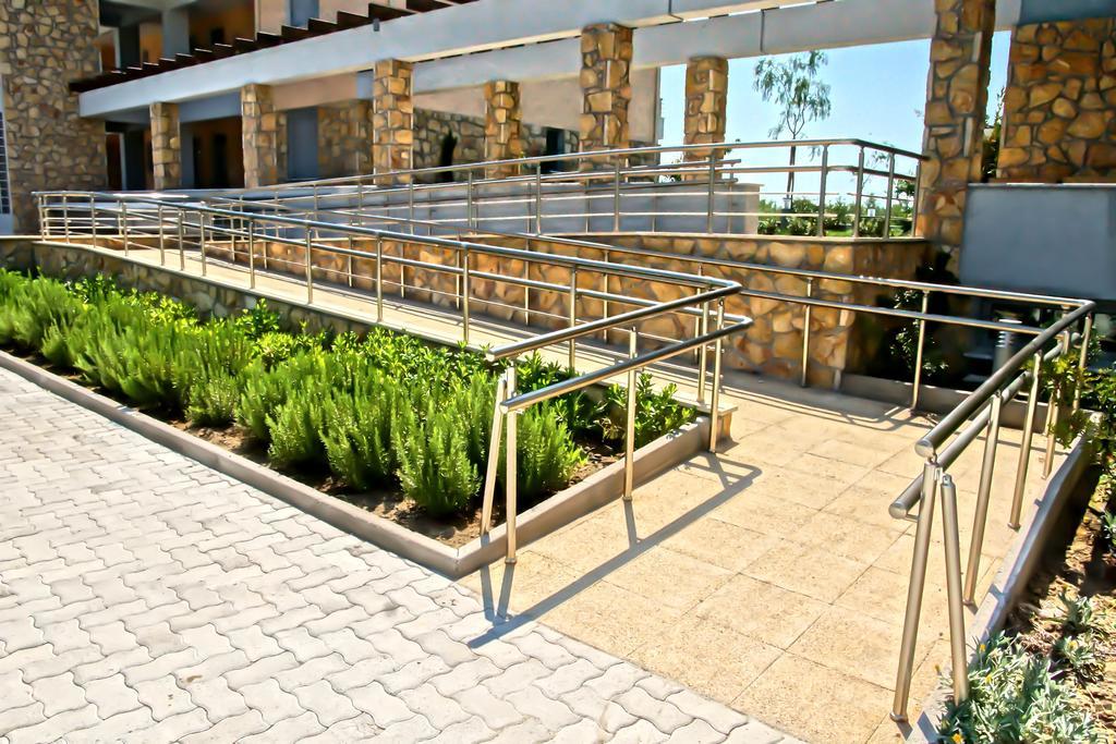 Cavos Fokidos Aparthotel Chiliadou  Ngoại thất bức ảnh