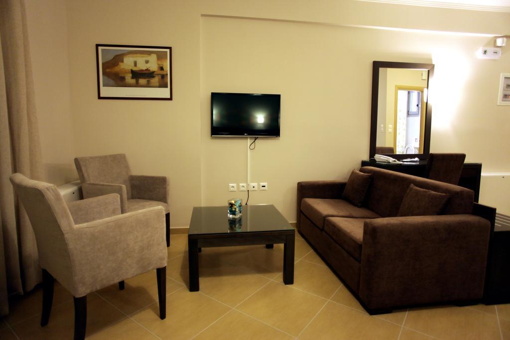 Cavos Fokidos Aparthotel Chiliadou  Ngoại thất bức ảnh