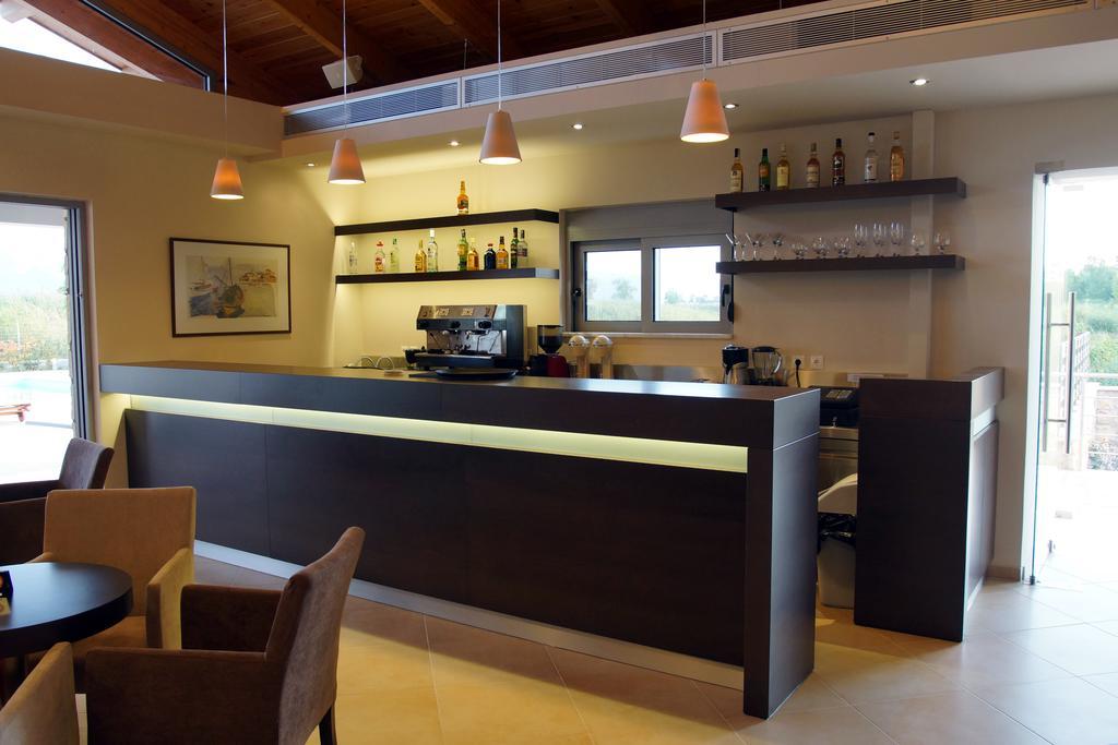Cavos Fokidos Aparthotel Chiliadou  Ngoại thất bức ảnh