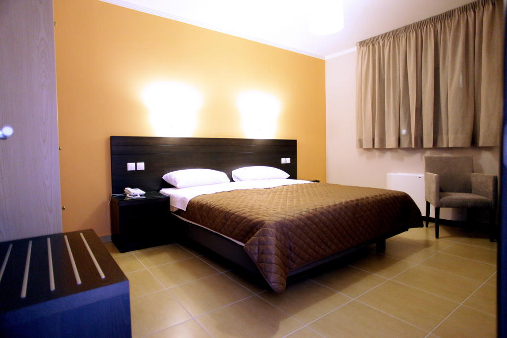 Cavos Fokidos Aparthotel Chiliadou  Phòng bức ảnh