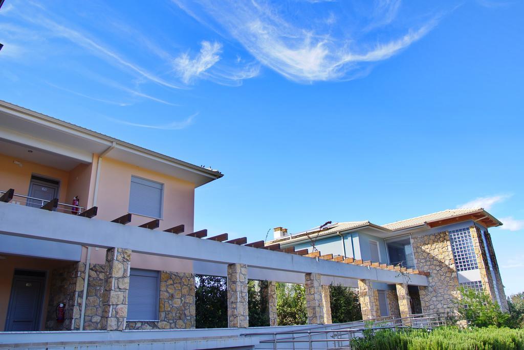 Cavos Fokidos Aparthotel Chiliadou  Ngoại thất bức ảnh