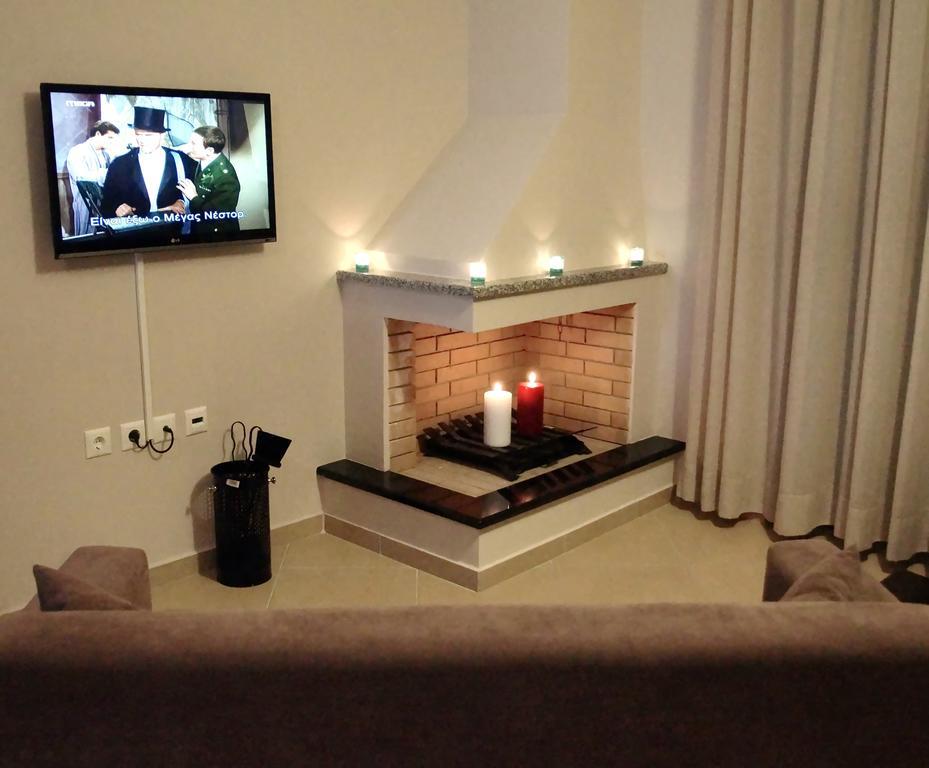 Cavos Fokidos Aparthotel Chiliadou  Ngoại thất bức ảnh